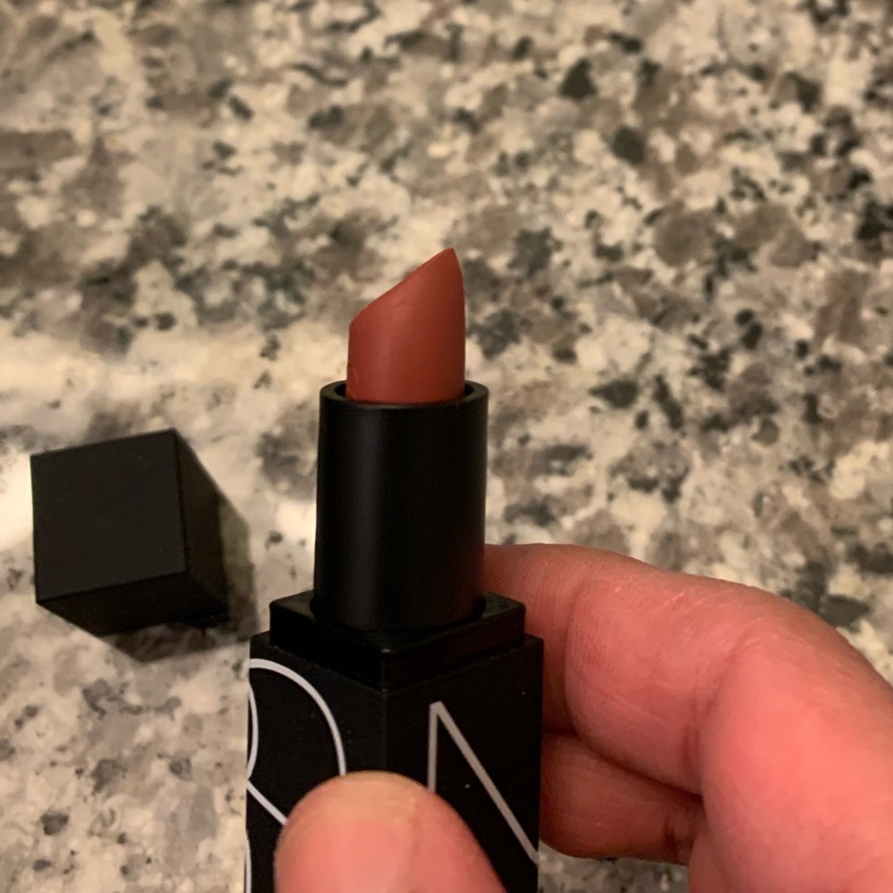 Nars Mini Lipstick in Tolede